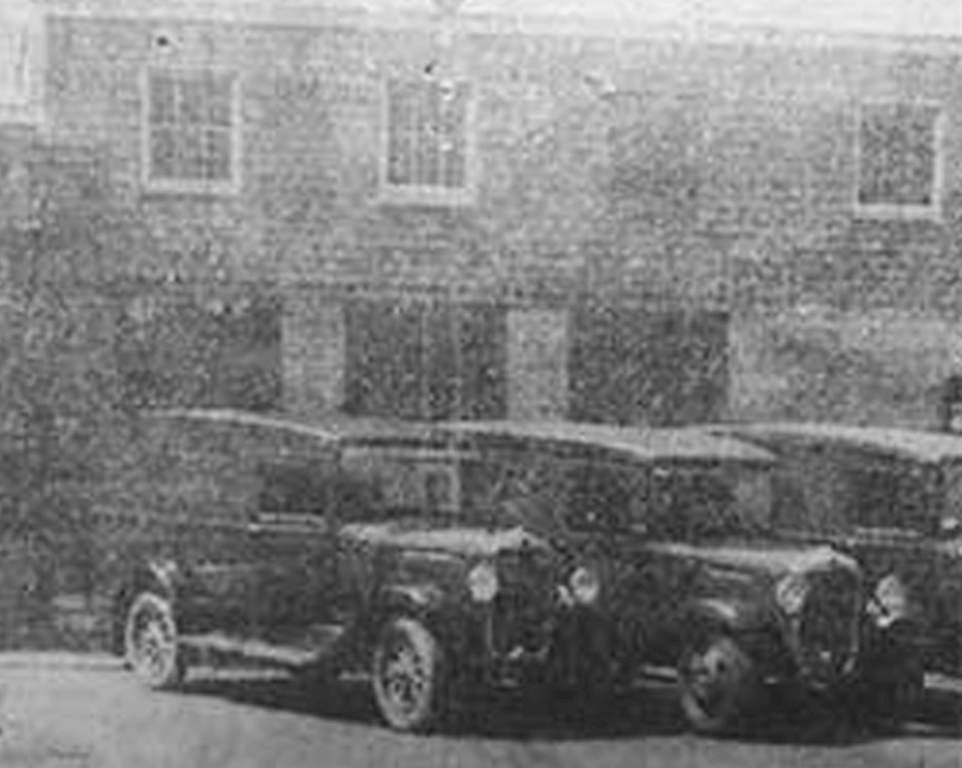 history slider photo 4