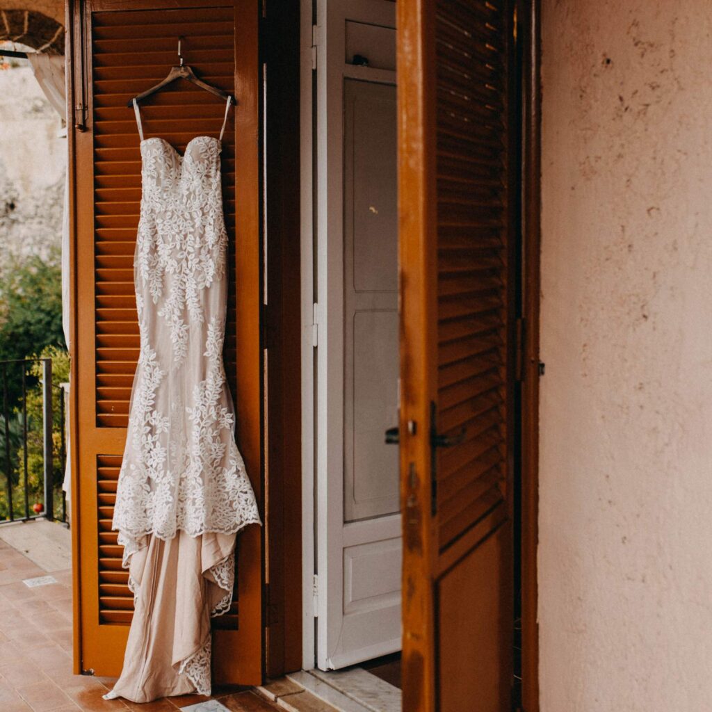How to Travel with a Wedding Dress on an Airplane 7